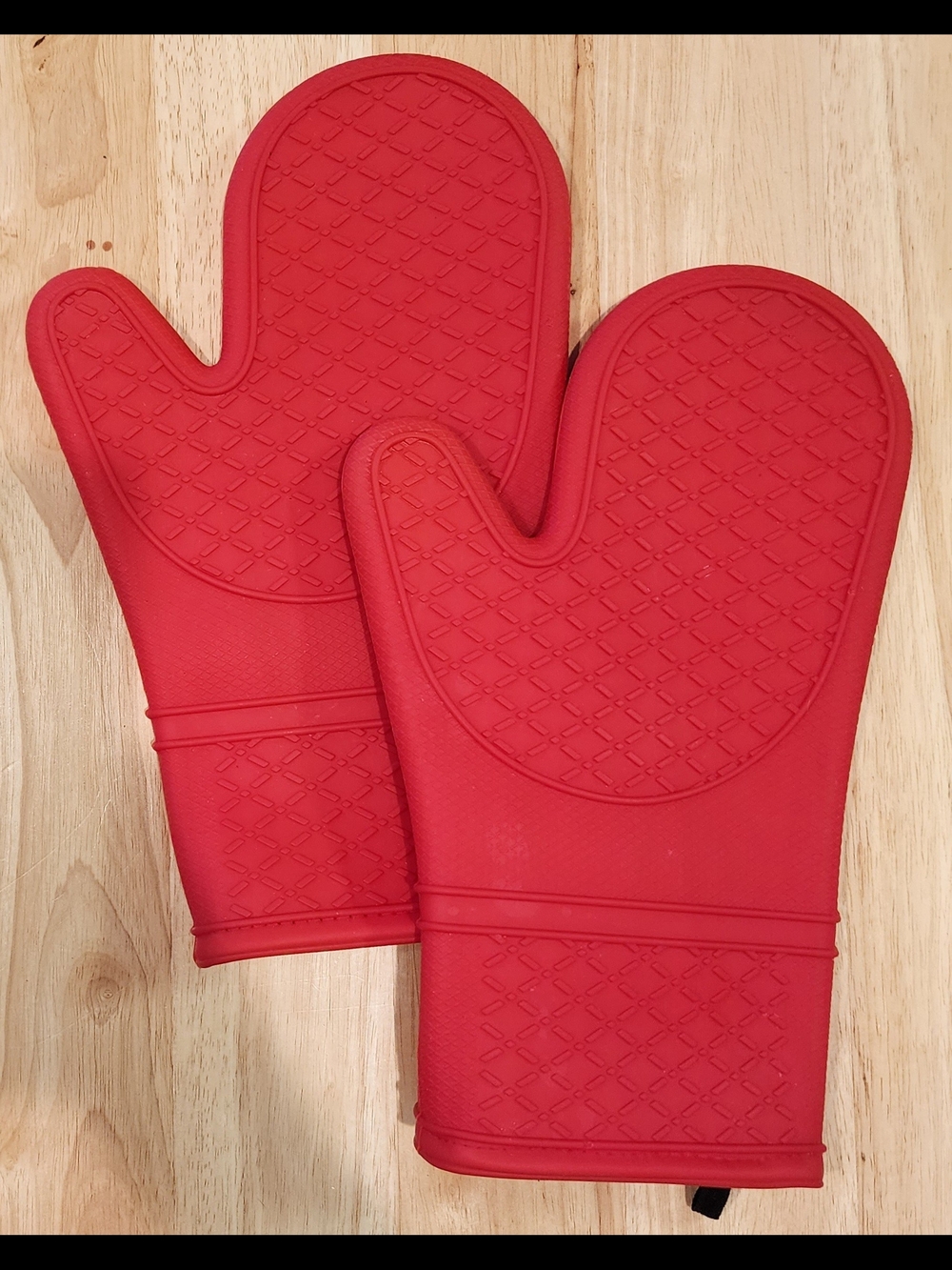 Pair Of Silicone Oven Mitts, Woven Texture Nonslip Grip Heat Resistant Red